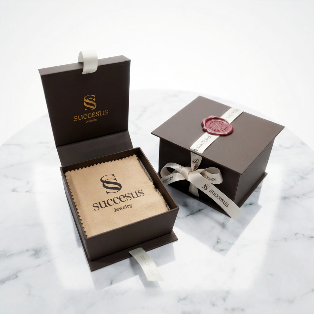 18K Gold Plated Ribbed infinity Bangle Bracelet, triple interlocking, Wide Cuff, Stainless Steel. Gift for Her, gift for him.