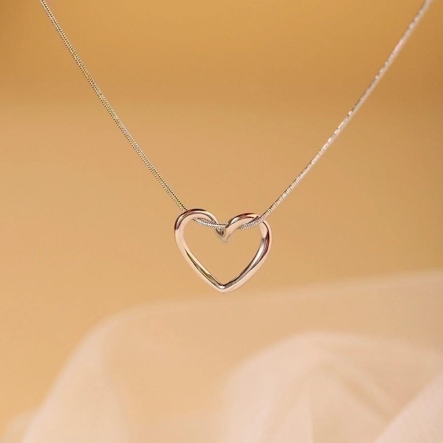 Jewelry Elegant Simple Style Heart Shape 304 Stainless Steel Copper 18K Gold Plated Hollow Out Pendant Necklace